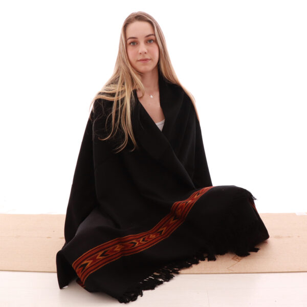Black Shawl Web 1